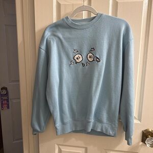 Light Blue Men's Graphic Crewneck Sweatshirt
